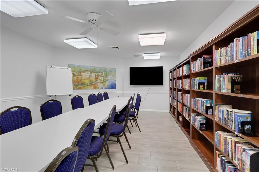 BERKSHIRE LAKES - Residential