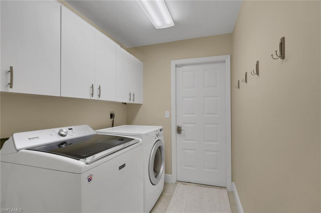 BERKSHIRE LAKES - Residential