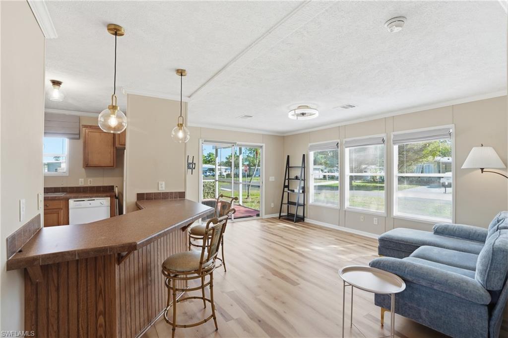 RIVIERA COLONY - Residential