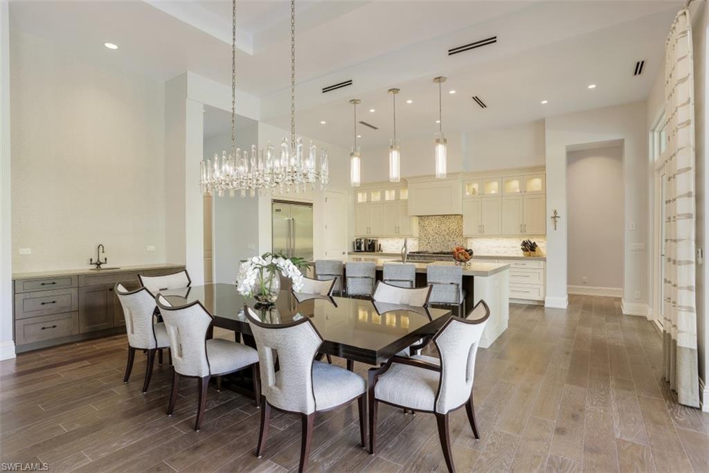 PARK SHORE - Residential