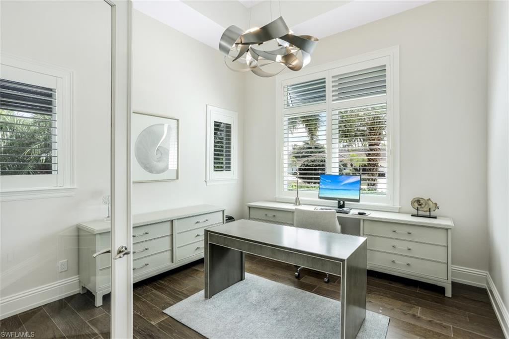 PARK SHORE - Residential