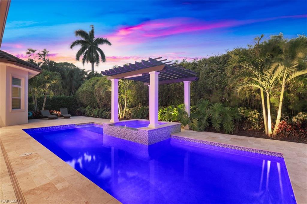 PARK SHORE - Residential