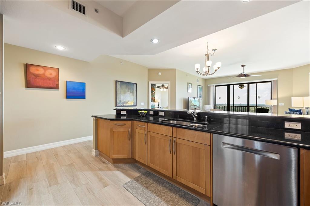 RIVA DEL LAGO - Residential