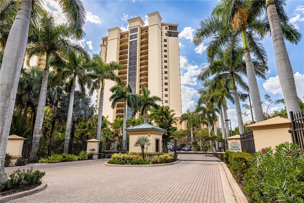 RIVA DEL LAGO - Residential