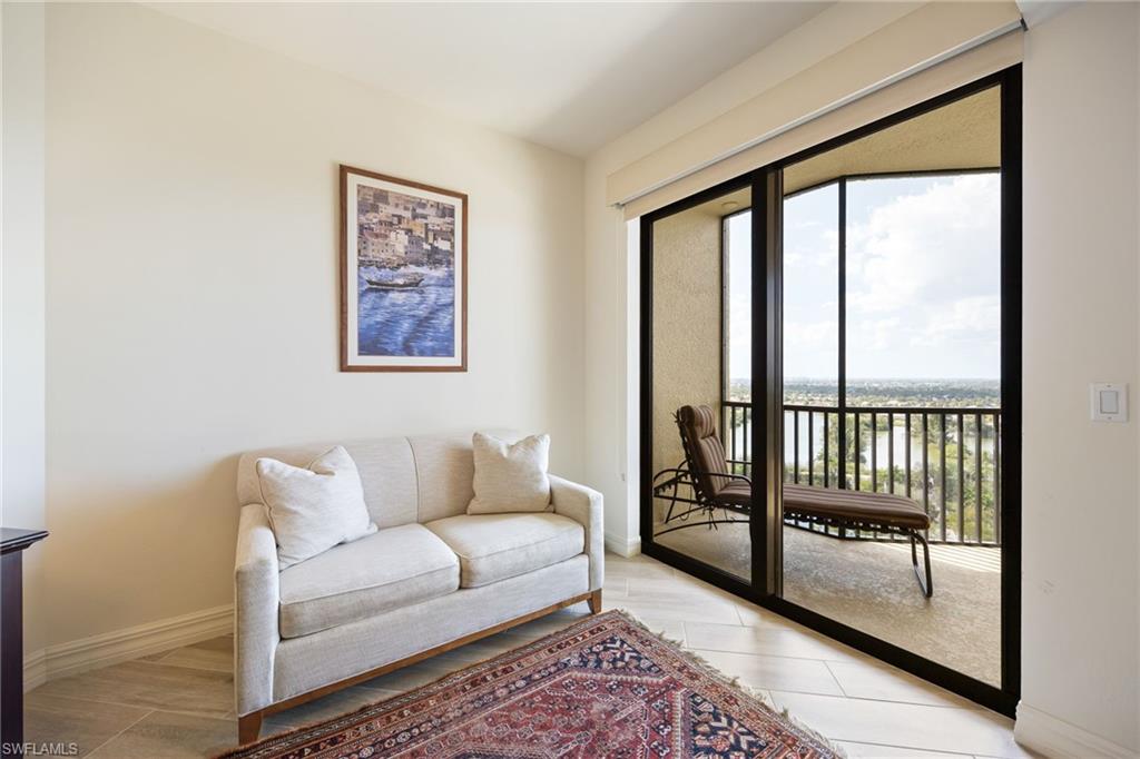 RIVA DEL LAGO - Residential