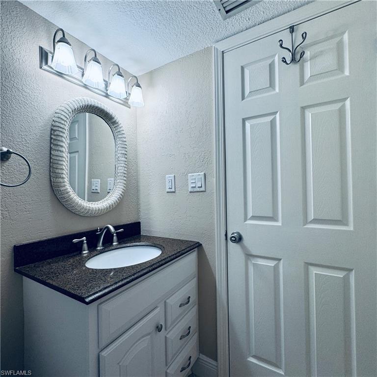 WESTCHESTER - Residential Lease