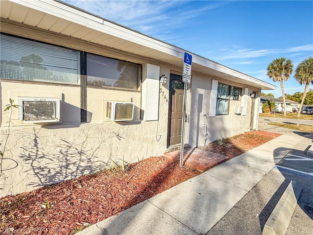 FORT MYERS - Residential Lease