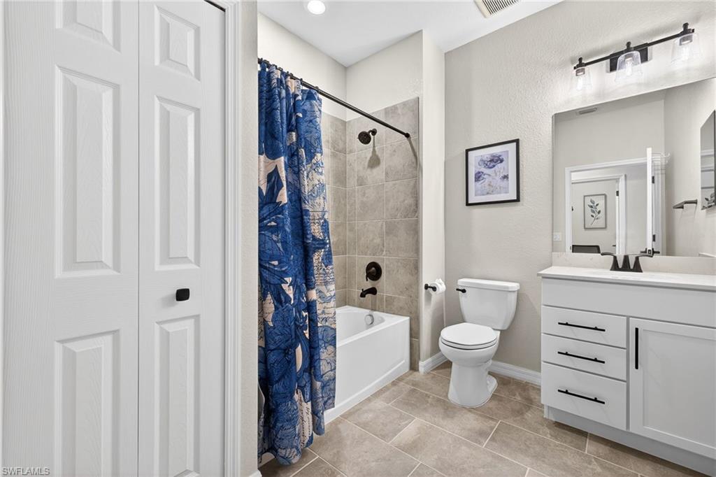 LAMORADA - Residential