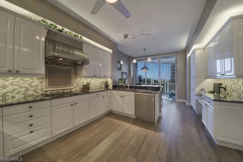 RIVIERA - Residential