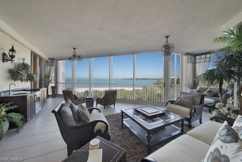 RIVIERA - Residential