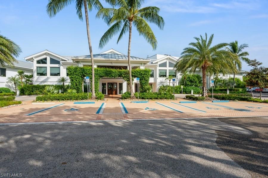 HIDEAWAY BEACH - Land