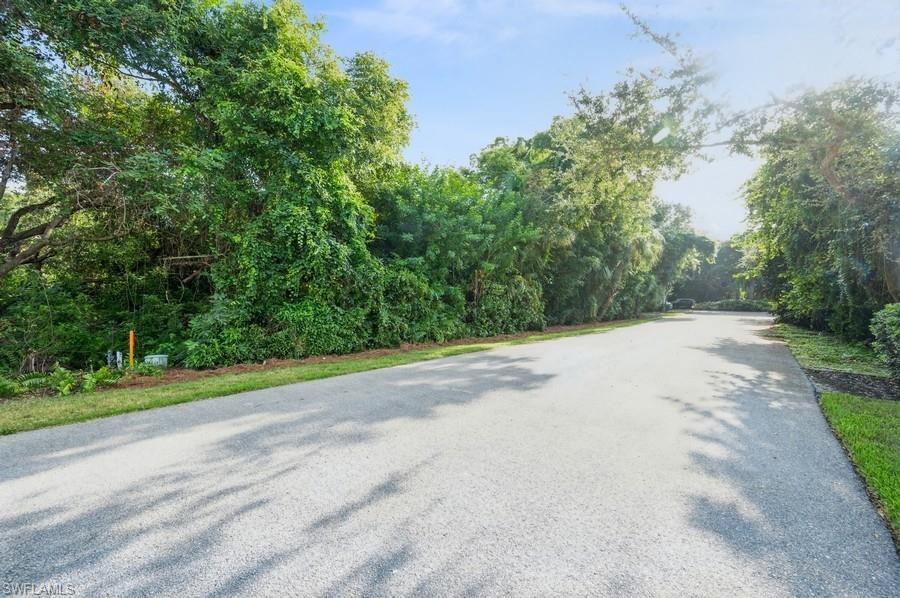 HIDEAWAY BEACH - Land