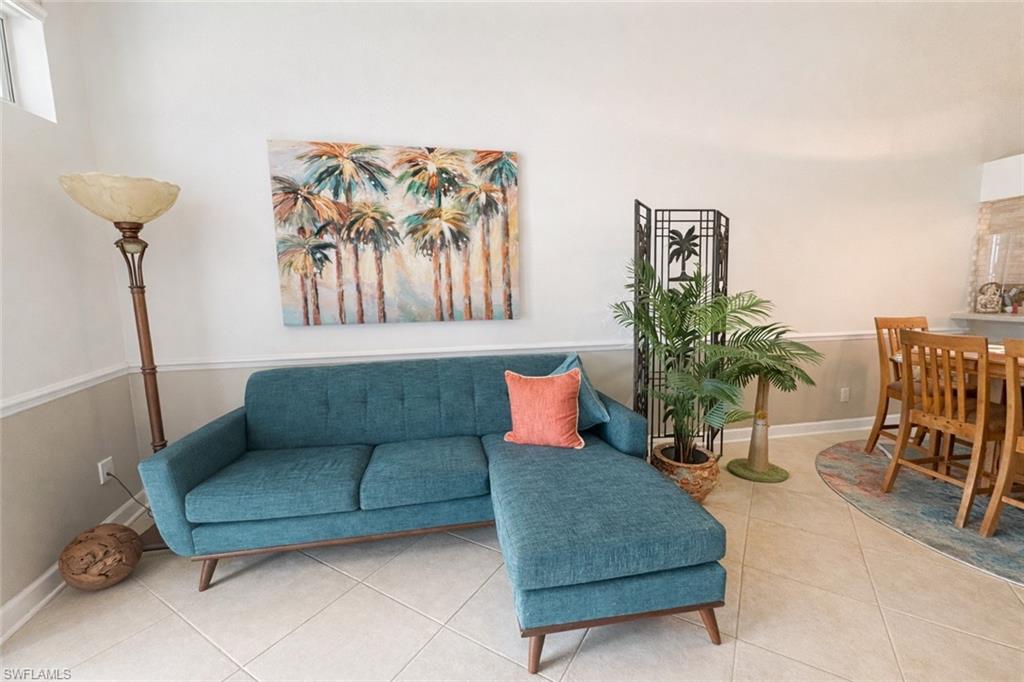 VILLAS AT CINNAMON COVE - Residential