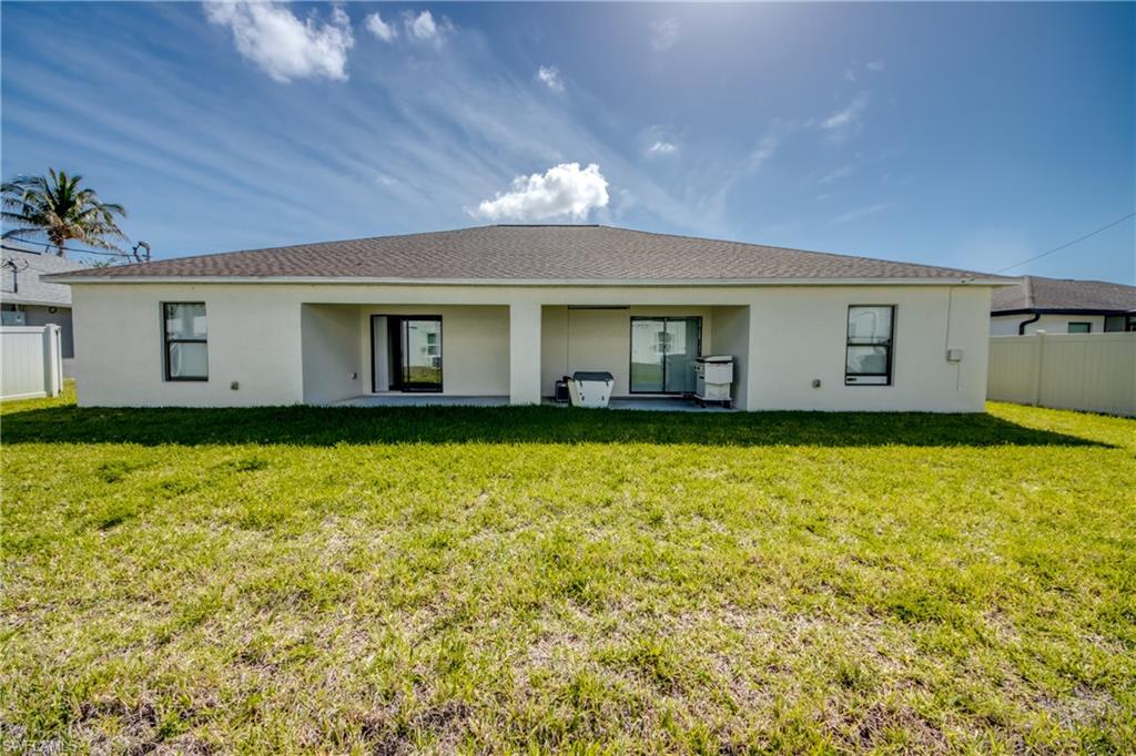 CAPE CORAL - Residential