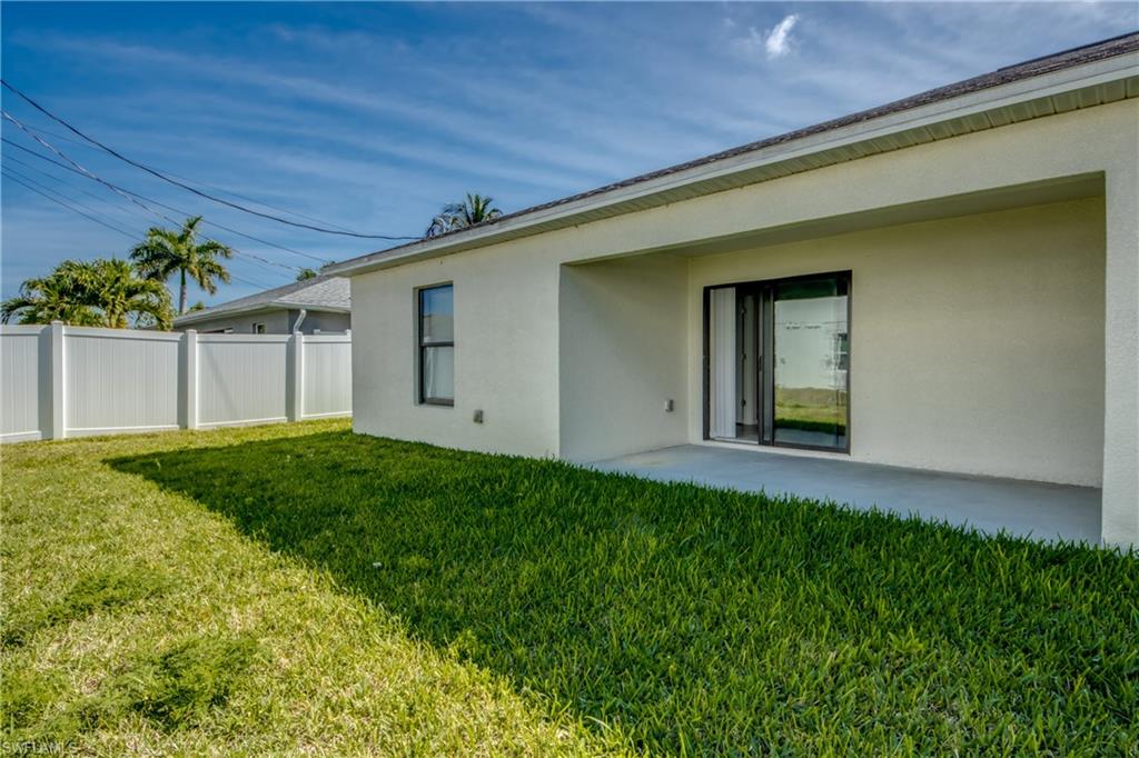 CAPE CORAL - Residential