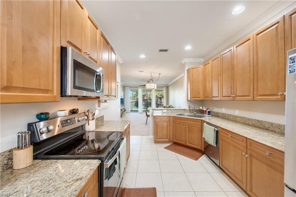 CHAMPION'S GREEN - Residential