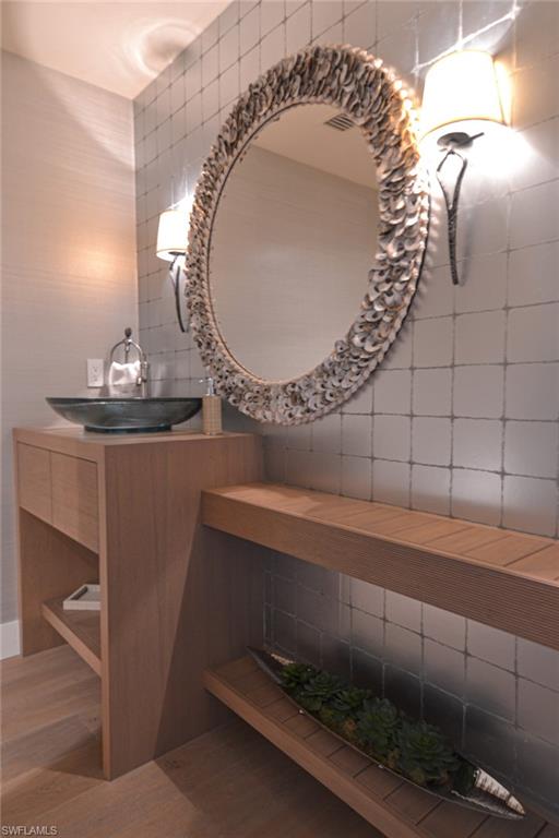 MORAYA BAY - Residential