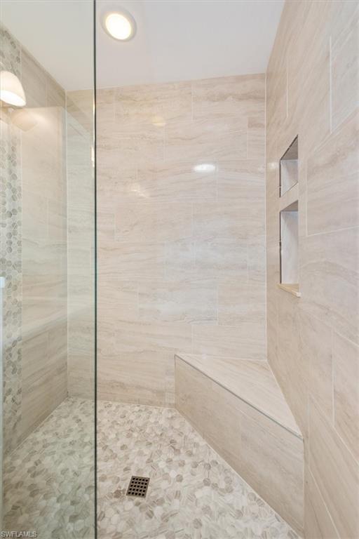 CORAL ISLE - Residential