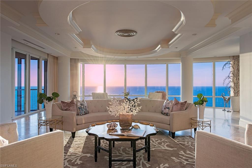 REGENT - Residential