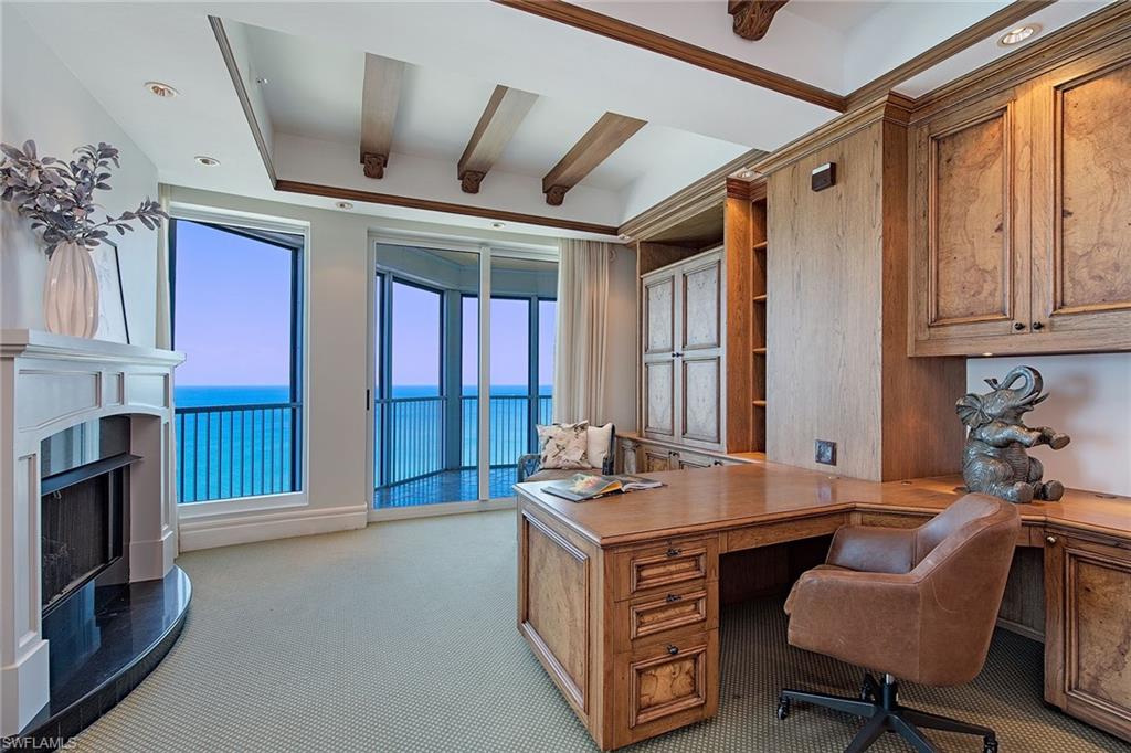 REGENT - Residential