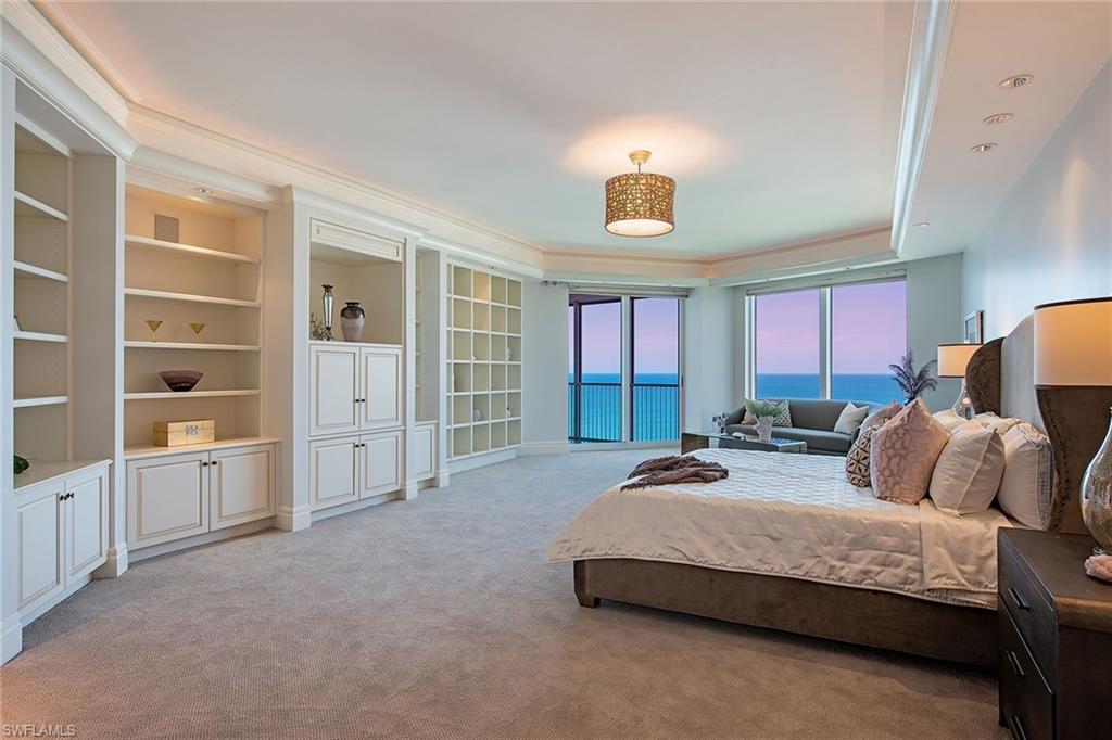 REGENT - Residential