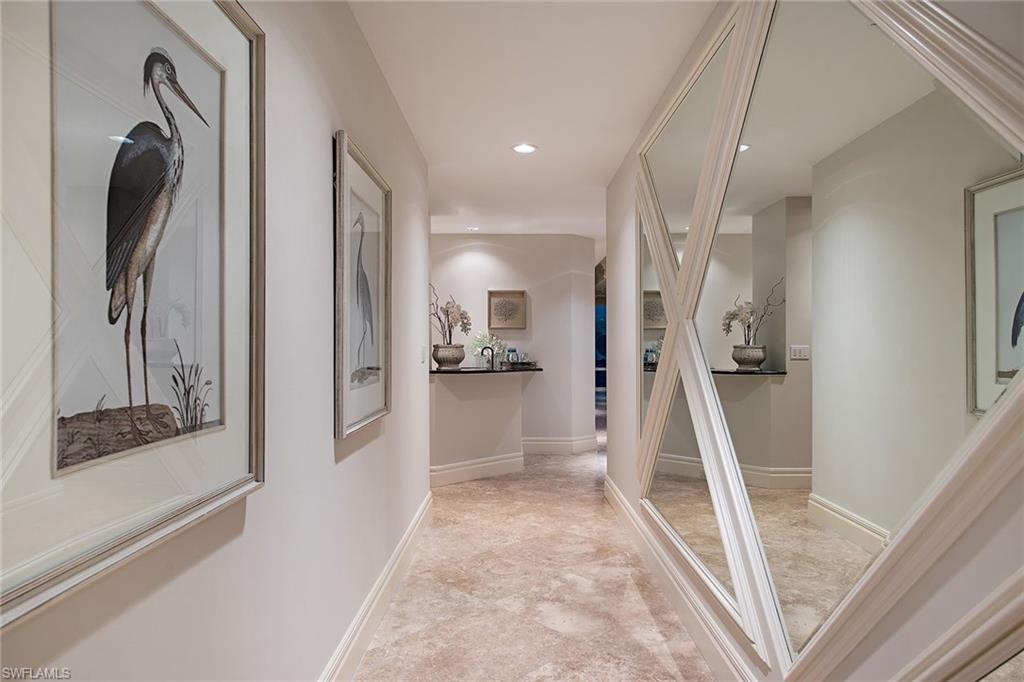 REGENT - Residential