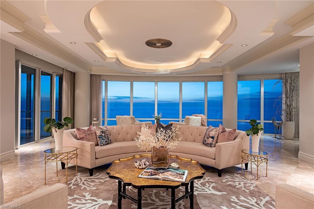 REGENT - Residential