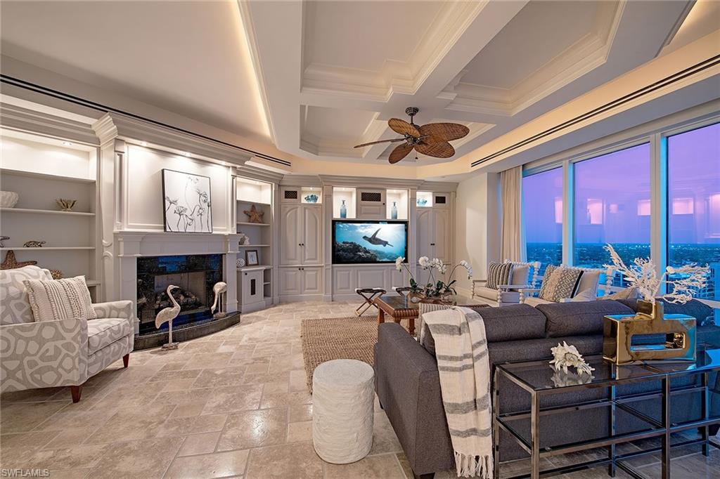 REGENT - Residential