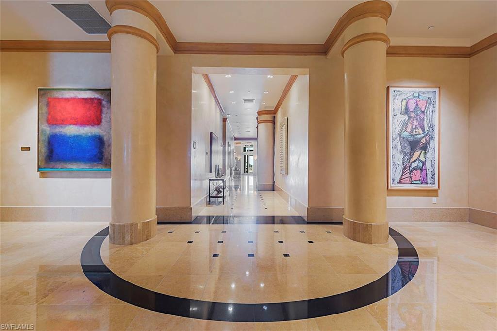 REGENT - Residential