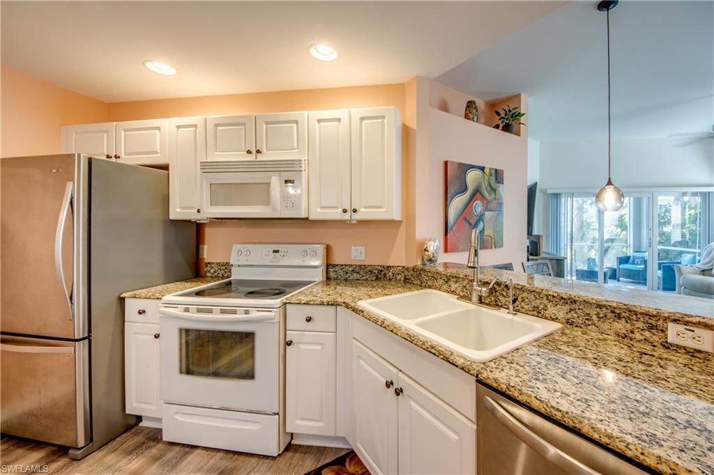 SUMMERWIND - Residential