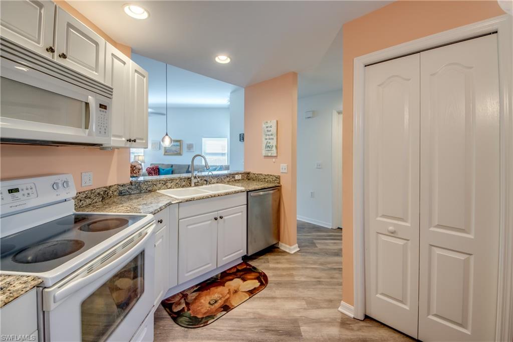 SUMMERWIND - Residential