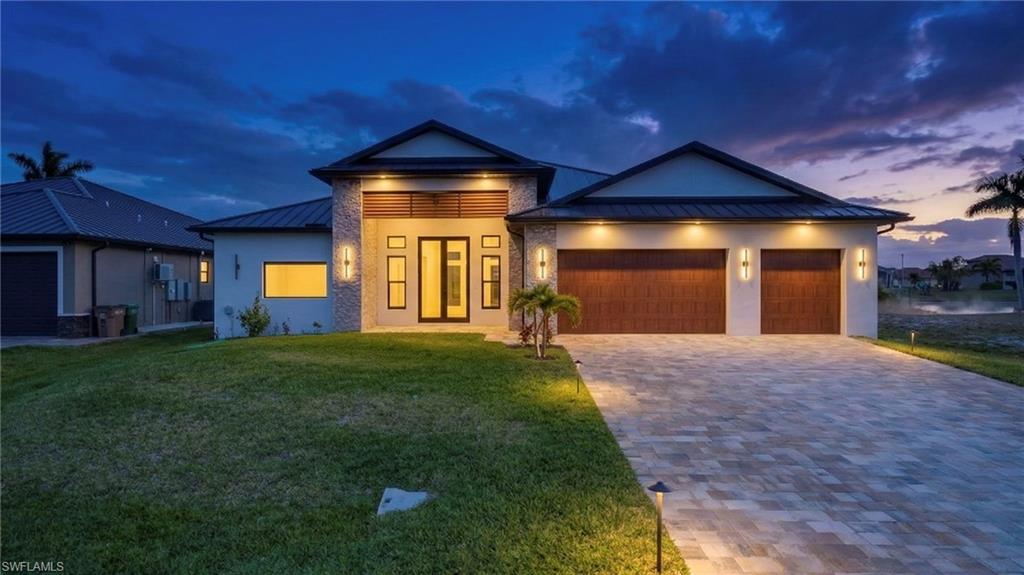 CAPE CORAL - Residential
