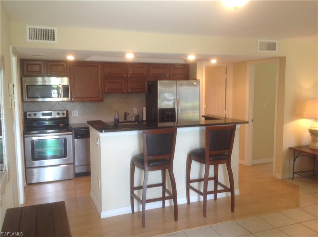 GLADES COUNTRY CLUB - Residential