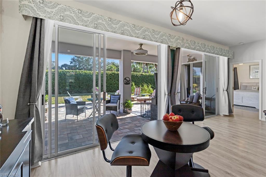 SILVERLAKES - Residential