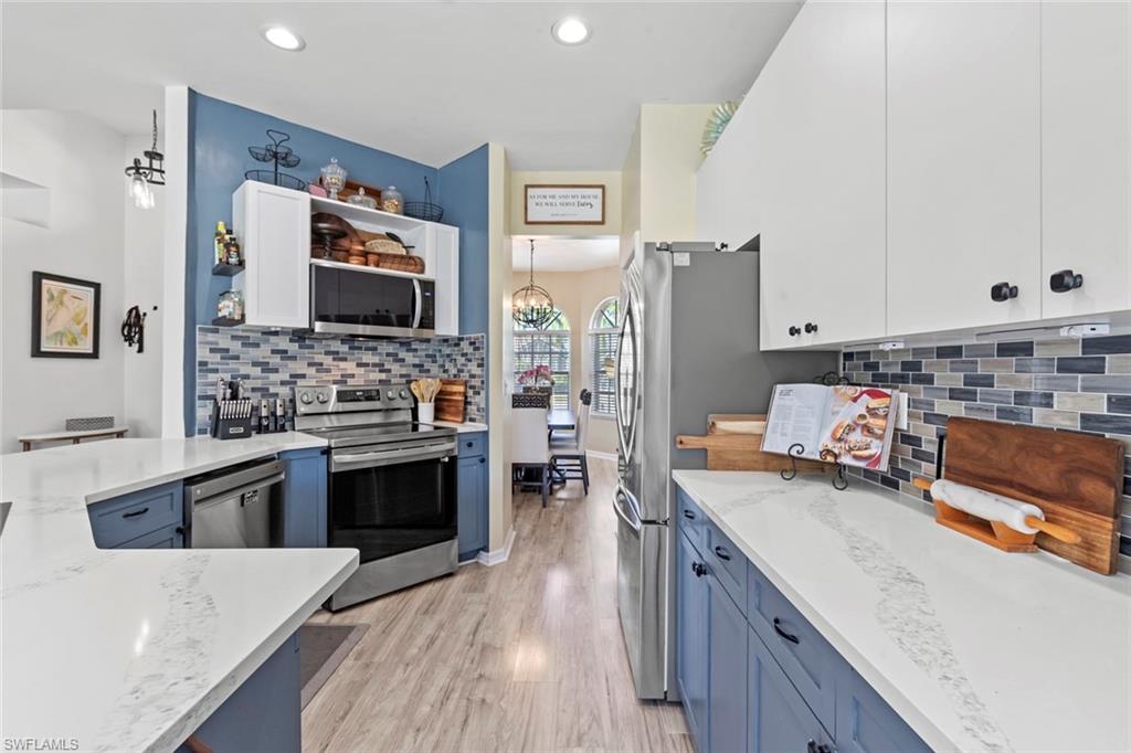 SILVERLAKES - Residential