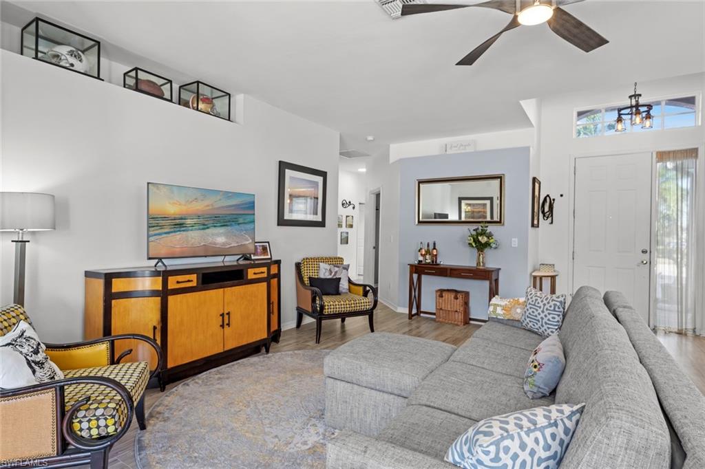 SILVERLAKES - Residential