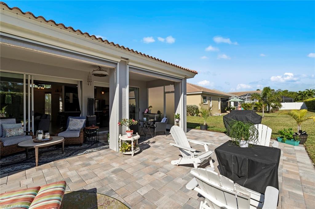 SILVERLAKES - Residential