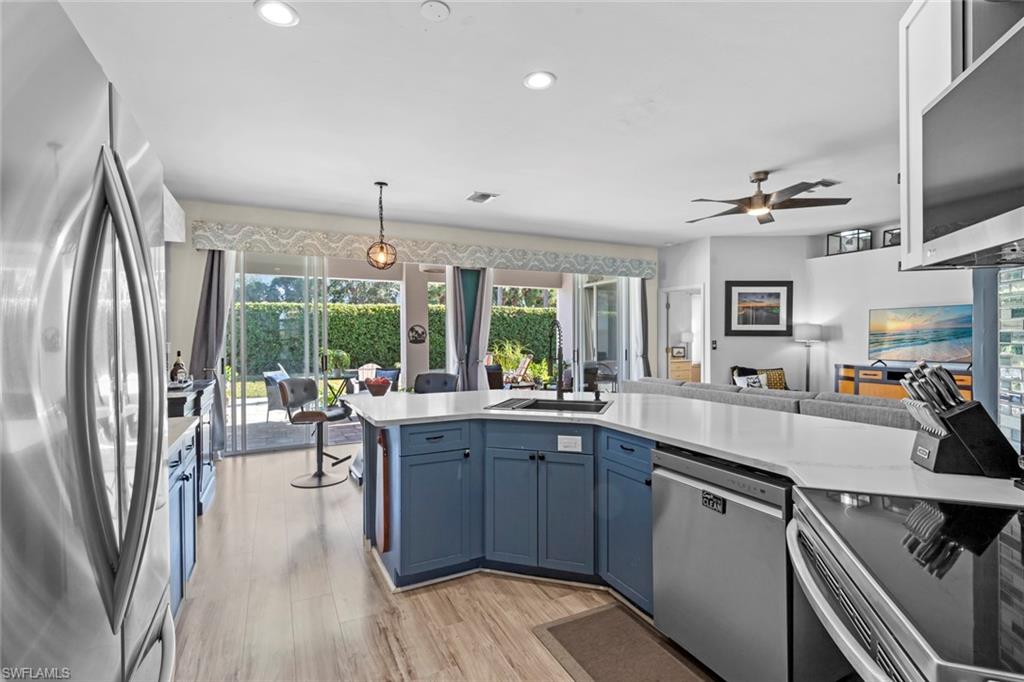 SILVERLAKES - Residential