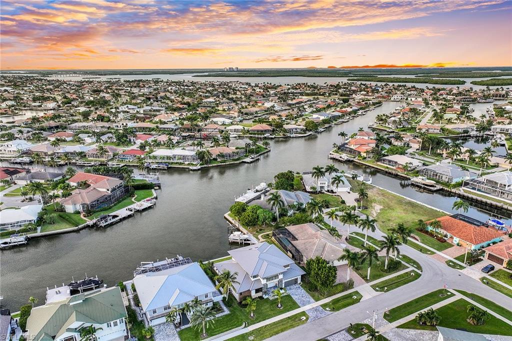 MARCO ISLAND - Residential