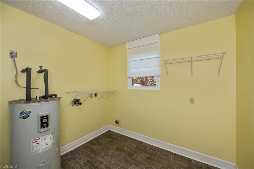 PORT LABELLE - Residential Lease