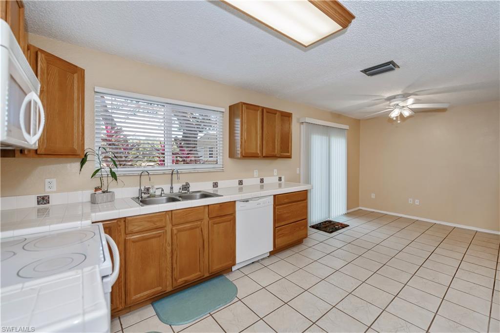 PORT LABELLE - Residential Lease