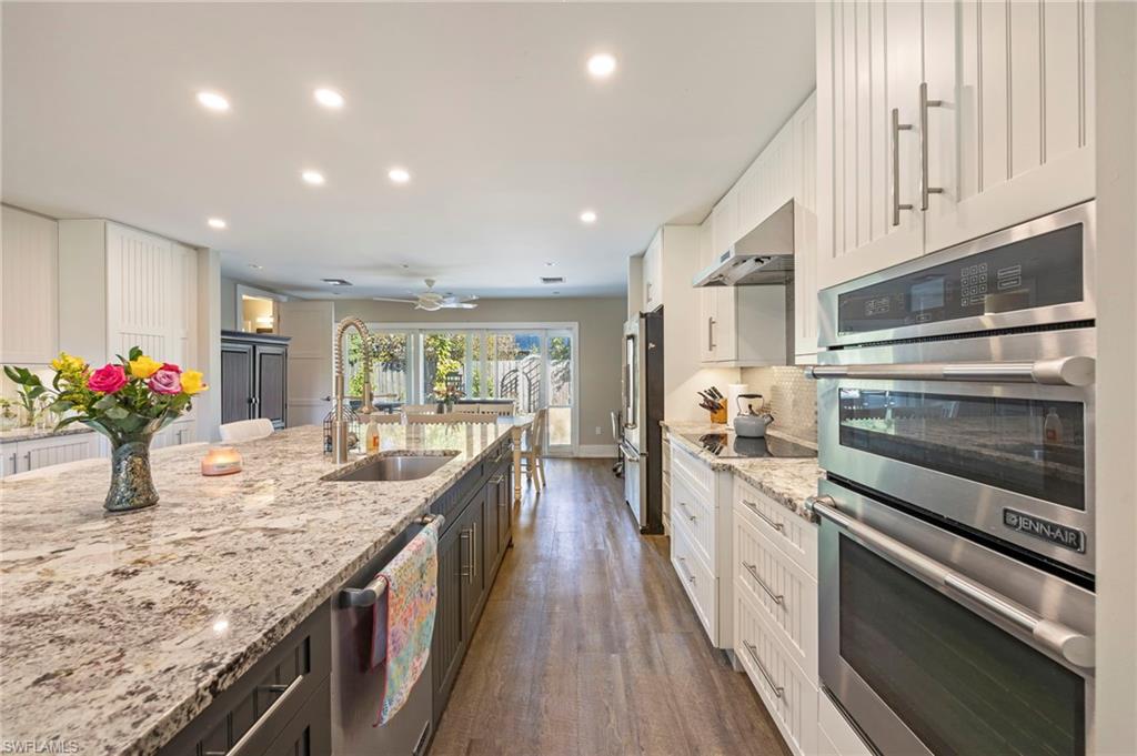 SORRENTO GARDENS - Residential