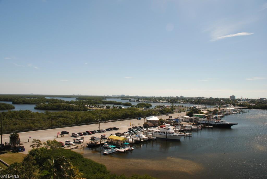 BOARDWALK CAPER - Residential