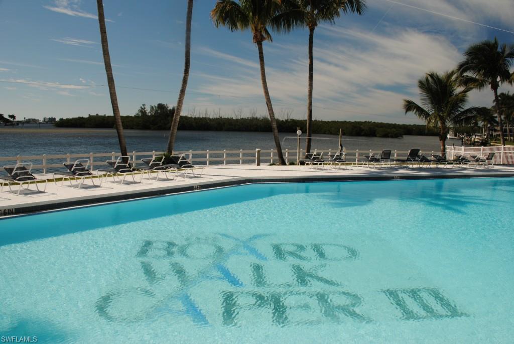 BOARDWALK CAPER - Residential