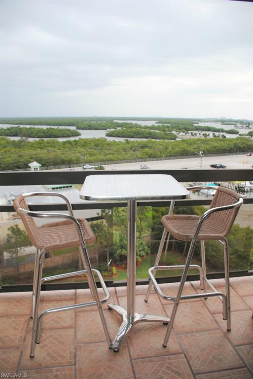 BOARDWALK CAPER - Residential