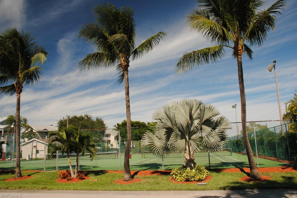 BOARDWALK CAPER - Residential