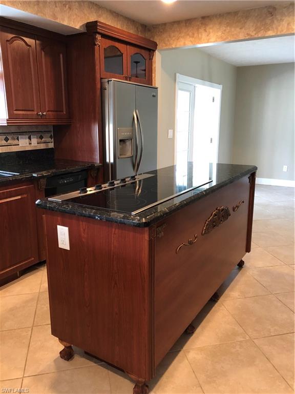 RIDGEVIEW ESTATES - Residential