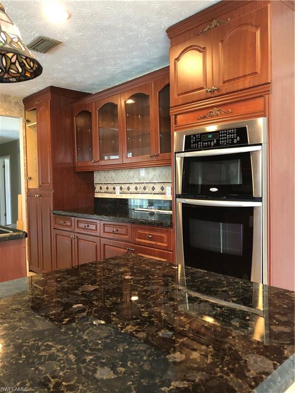 RIDGEVIEW ESTATES - Residential