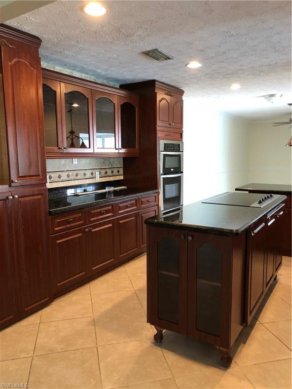 RIDGEVIEW ESTATES - Residential