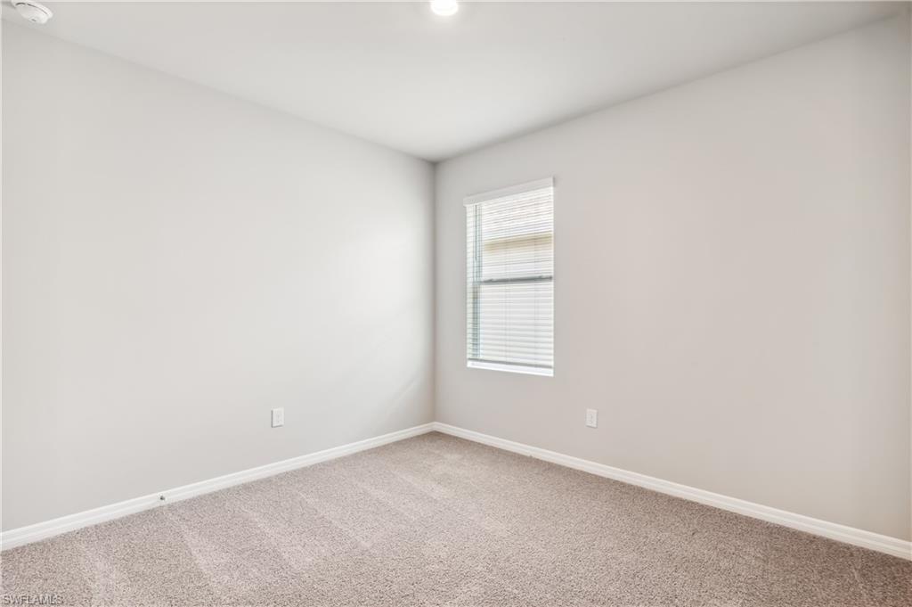 CORAL BAY - Residential